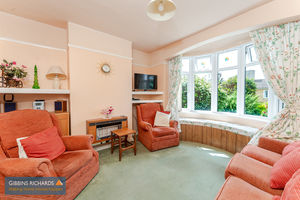 Living room- click for photo gallery